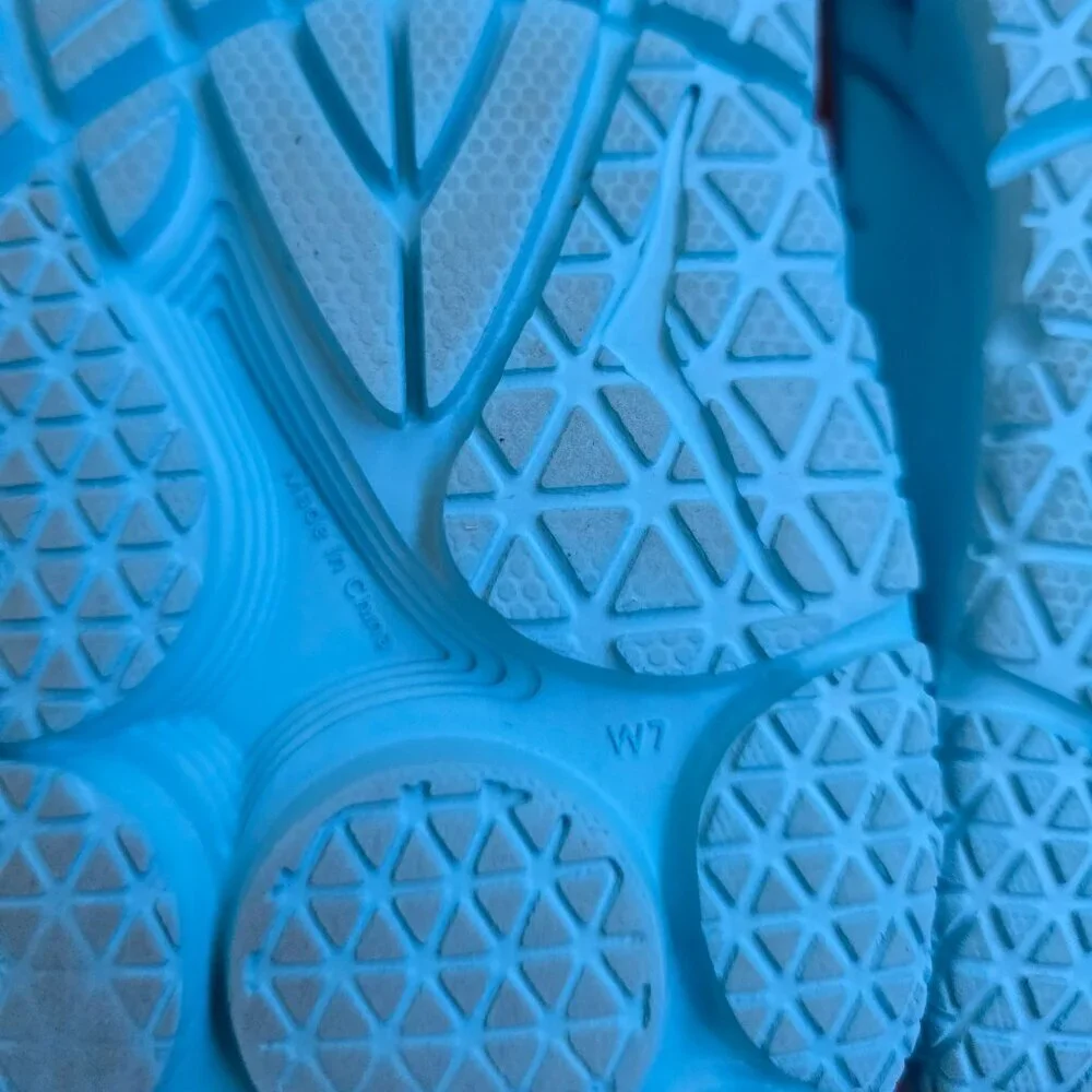 Hoka One One | Recovery pastel blue pink Sporty recovery slide sandals | KIDS 4